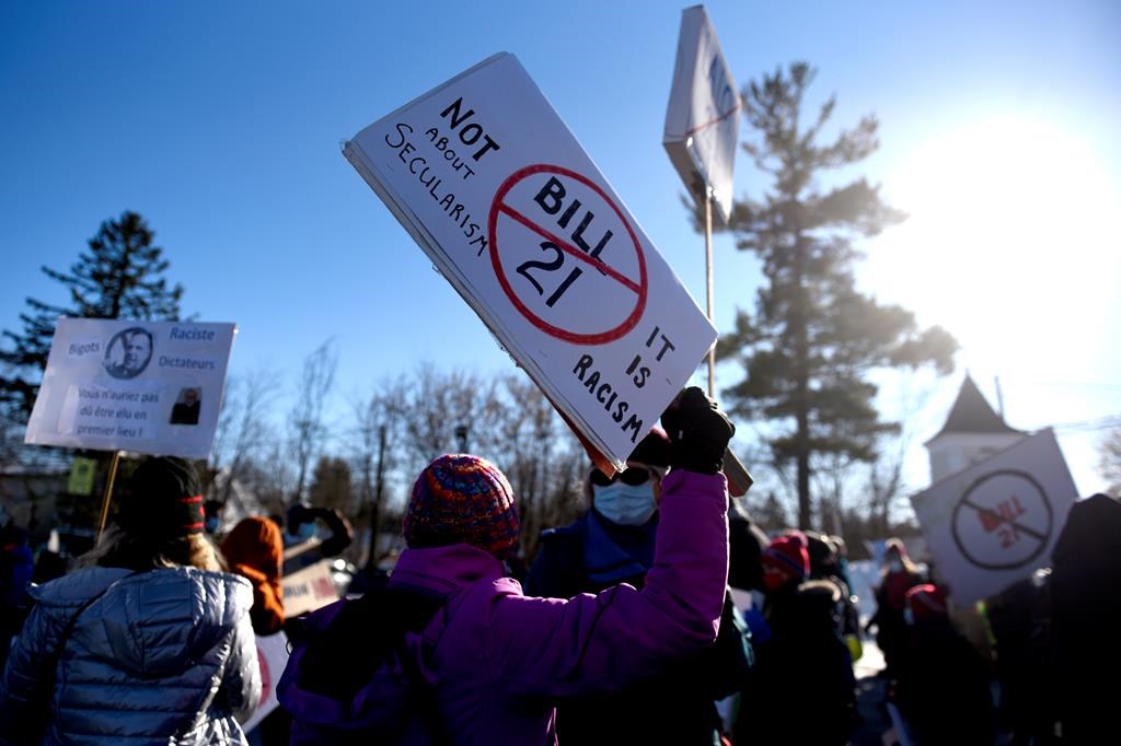 Montreal students at Dawson, Vanier colleges demonstrate against Quebec’s Bill 9