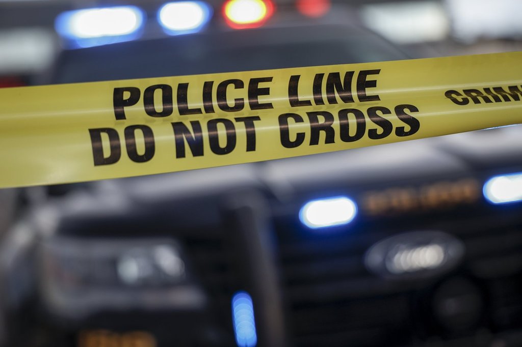 Suspected arson at car dealership damages vehicles: Montreal police