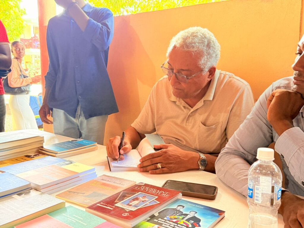 Professeurs et étudiants réfléchissent au rôle des universités dans la crise haïtienne au Cap-Haïtien