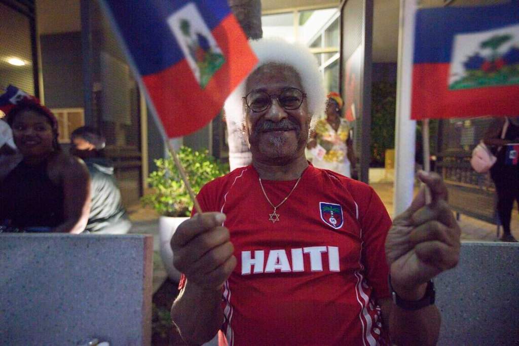 Mondial 2026 — Little Haiti de Brooklyn vibre en bleu et rouge : le retour des Grenadiers réveille la fierté de la diaspora new-yorkaise