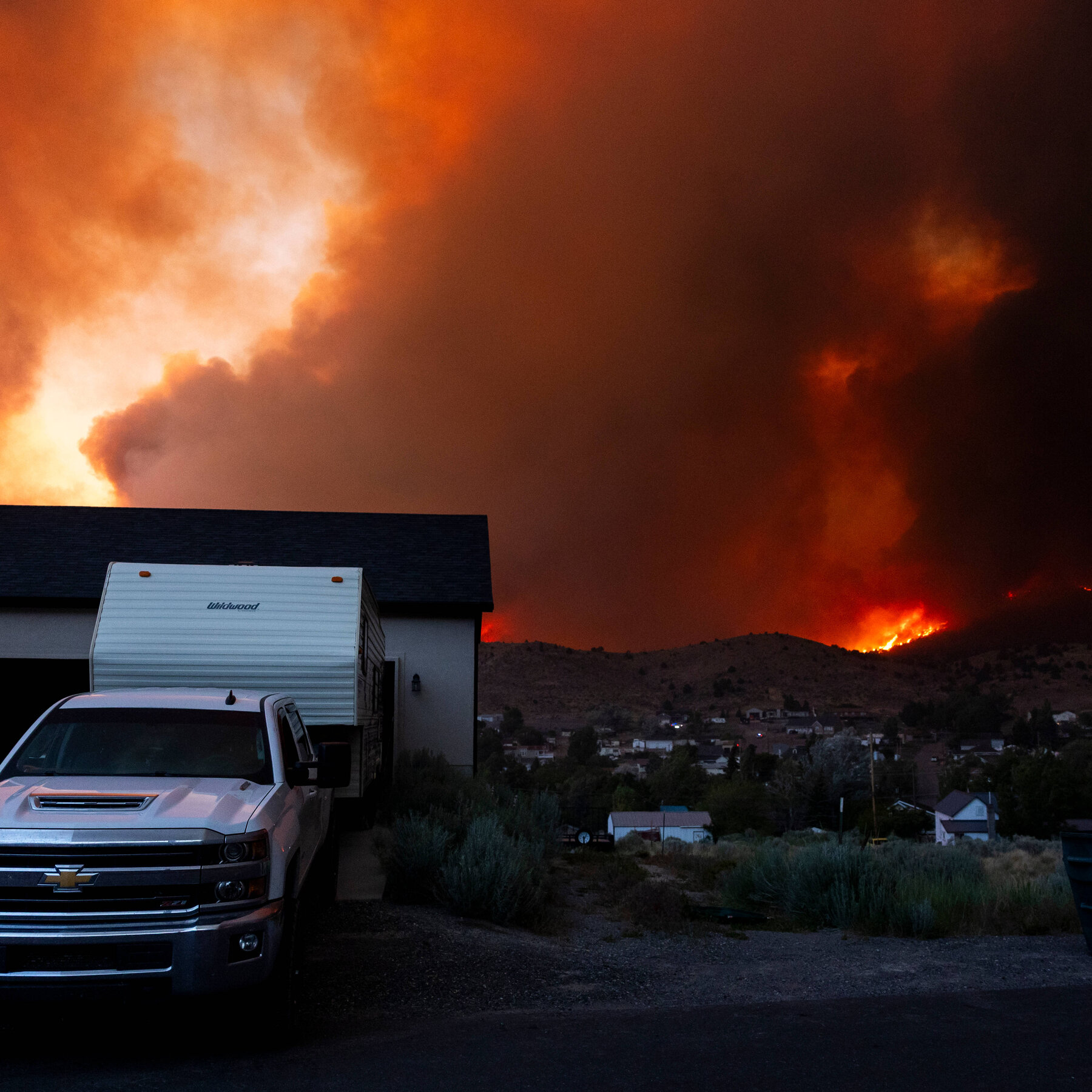 Wildfire in Central Utah Prompts Evacuation Order for Hundreds of People
