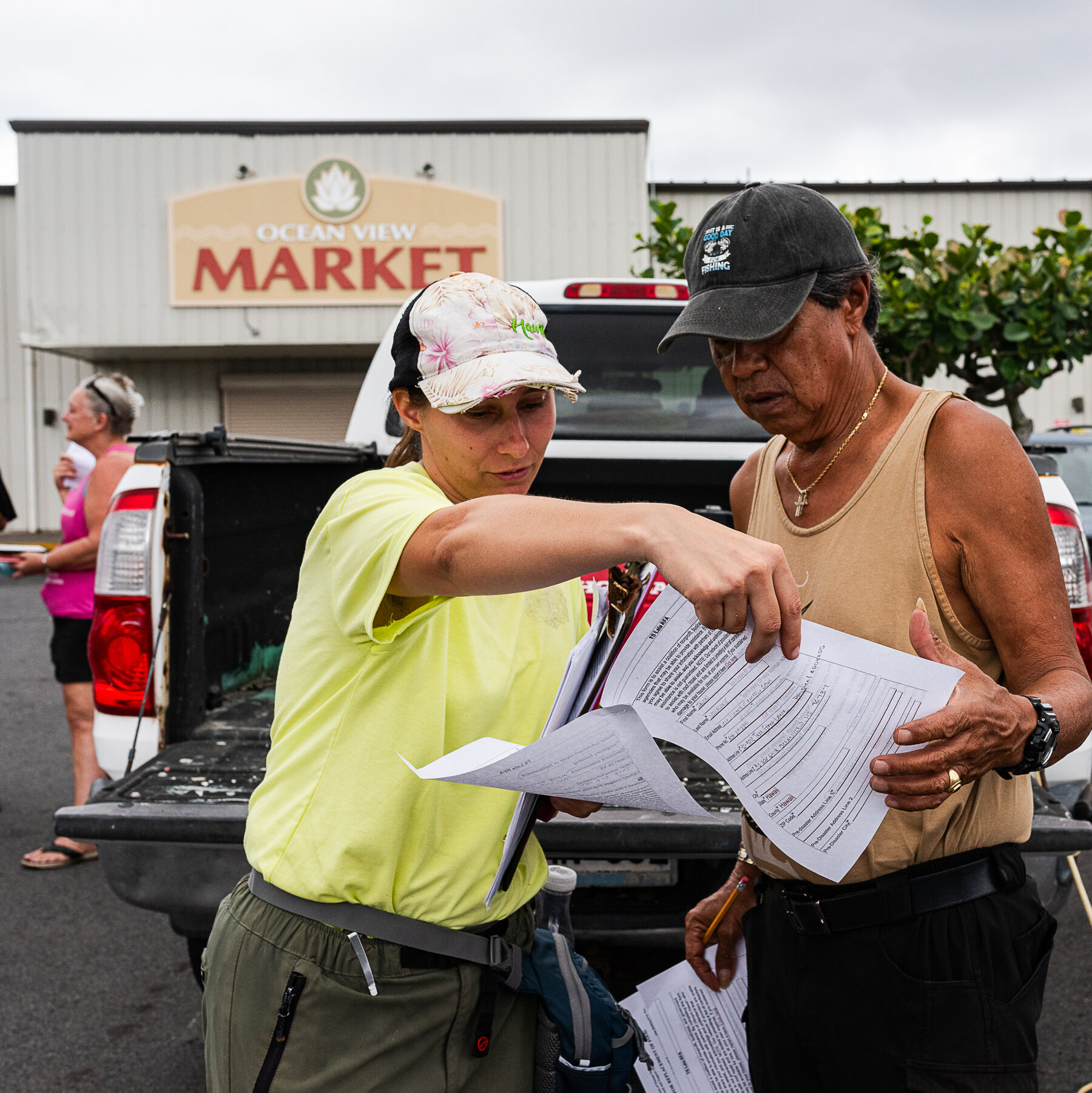 Residents on Hawaii’s Big Island Look to Help One Another After Hurricane Lala