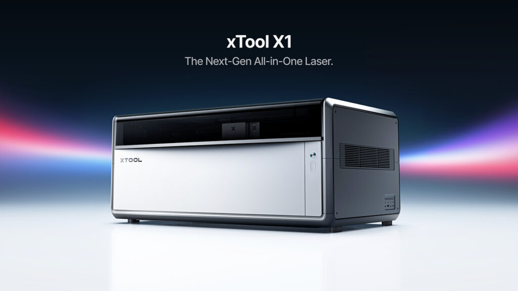 xTool lance le X1, une machine laser destinée aux ateliers et aux PME
