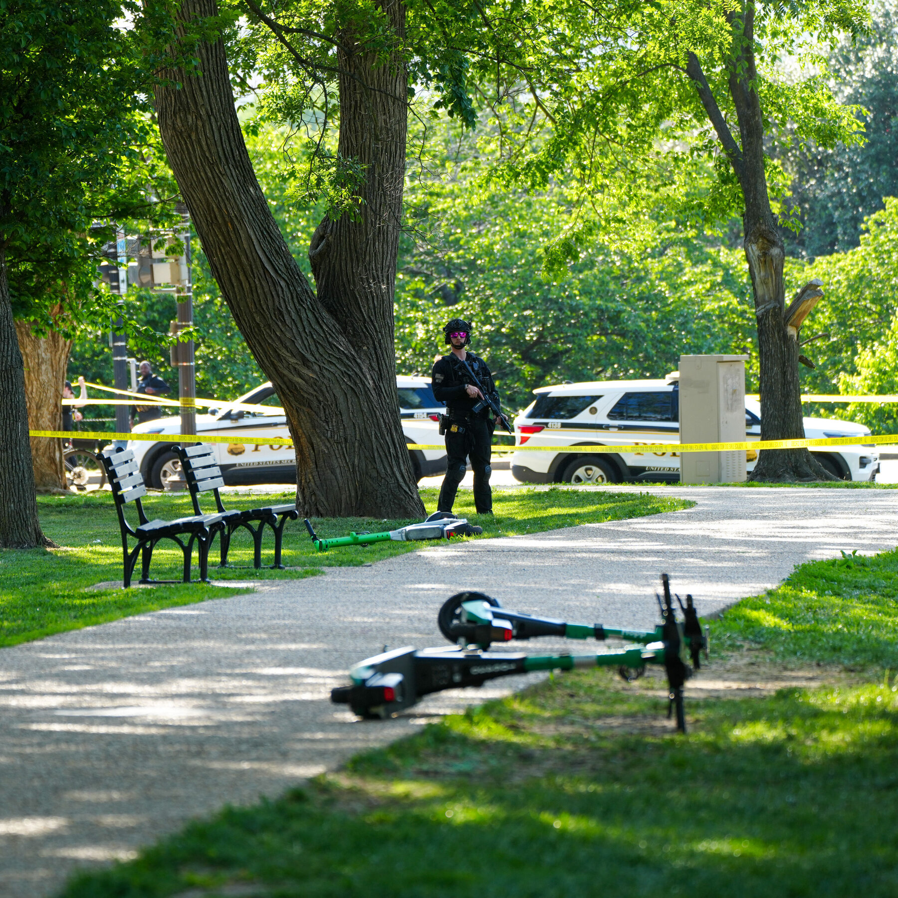 Suspect in National Mall Shooting Expressed Hostility Toward White House, Authorities Say
