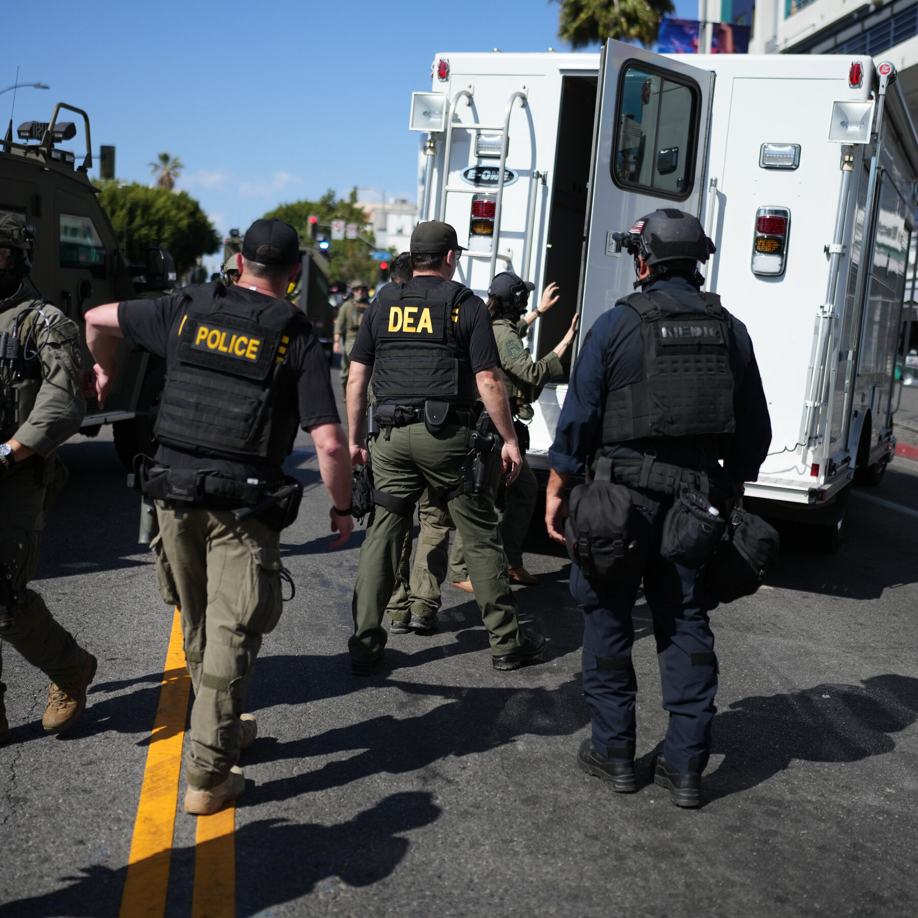 Federal Agents and Los Angeles Police Arrest 18 in Drug Raid