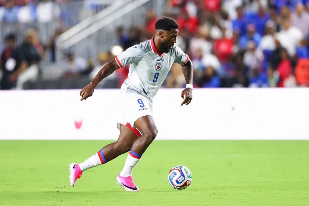 Génération Mondial : Duckens Nazon, le buteur Chouchou, aîné des Grenadiers