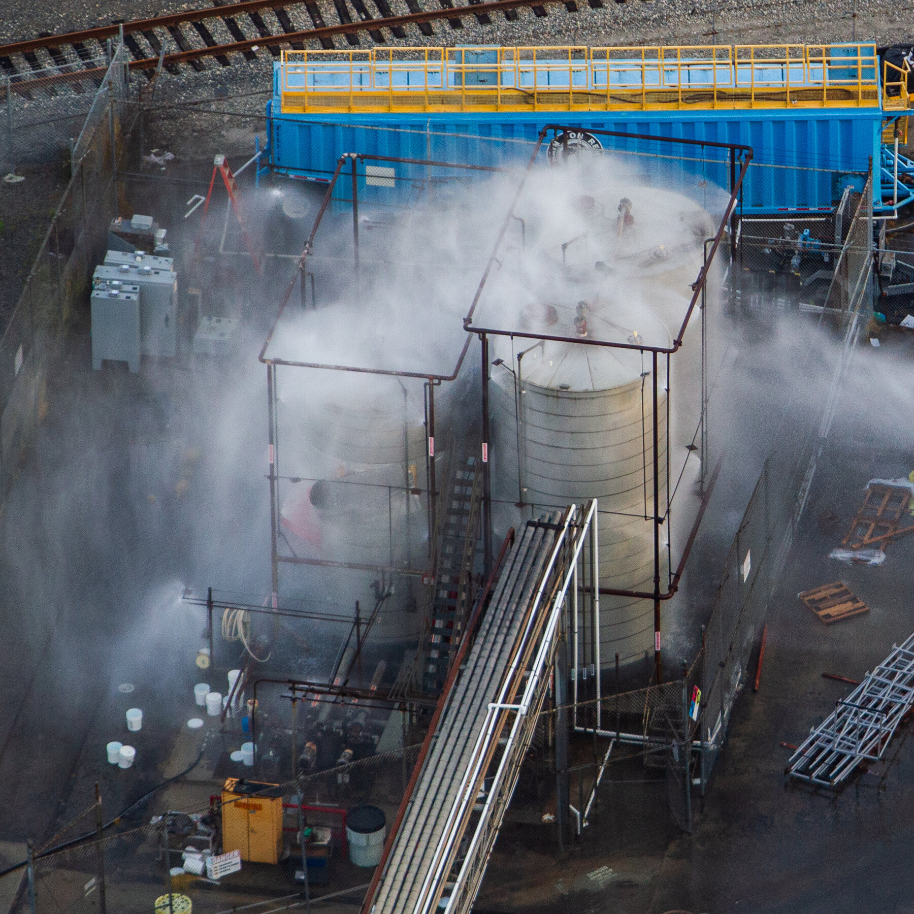 F.B.I. Searches California Plant Where Chemical Tank Nearly Exploded