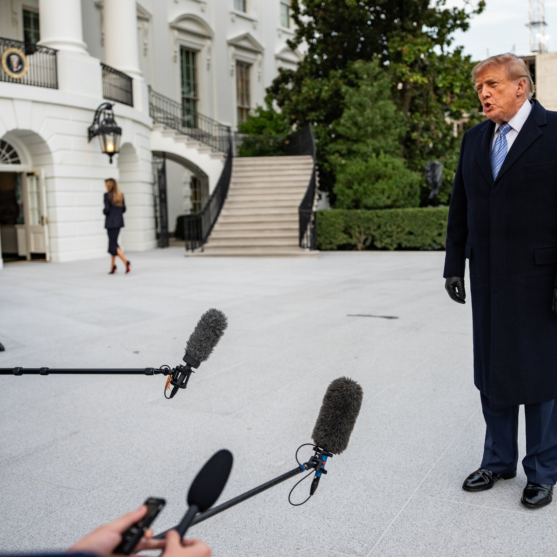 Trump Proposes $810 Million in Education and Health Cuts, Defying Congress